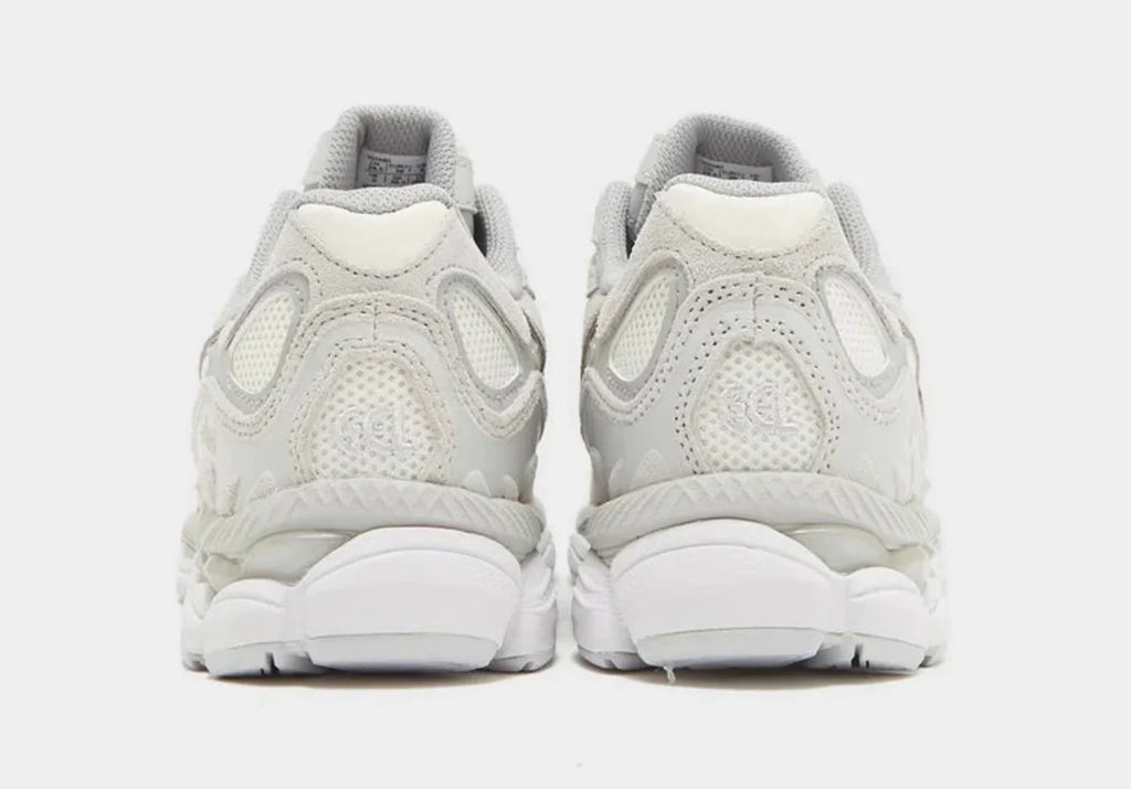 ÉLANCE Runner Sneaker