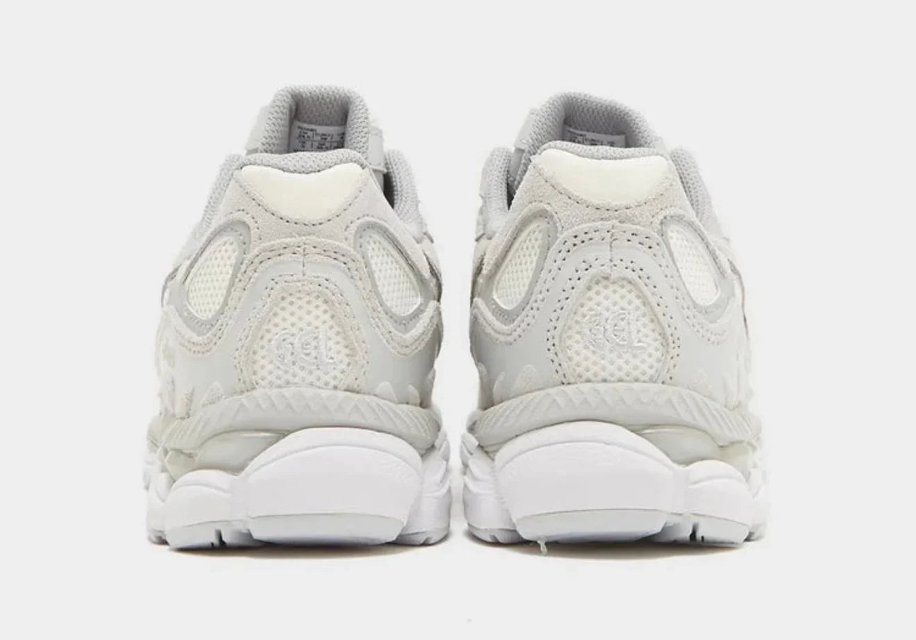 ÉLANCE Runner Sneaker